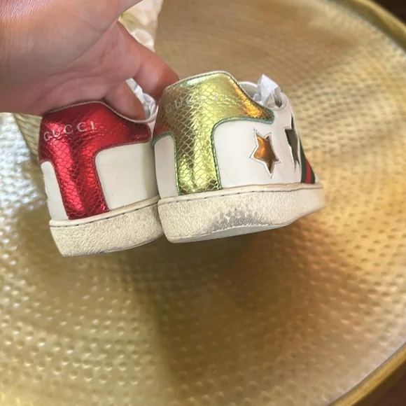 Gucci Ace Star Embroidered Leather Sneaker - Picture 5 of 9